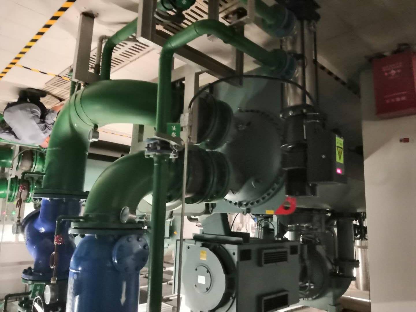 Chiller room at Raffles City: 800 RT York centrifugal chillers fitted with HYATCS automatic condenser tube cleaning units